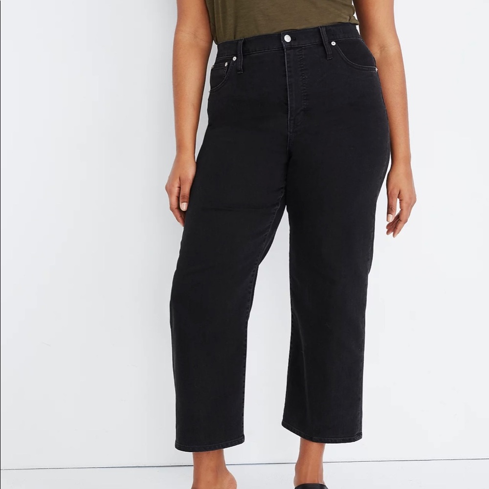 Madewell Slim-Fit Wide Leg Trouser in Lunar Wash